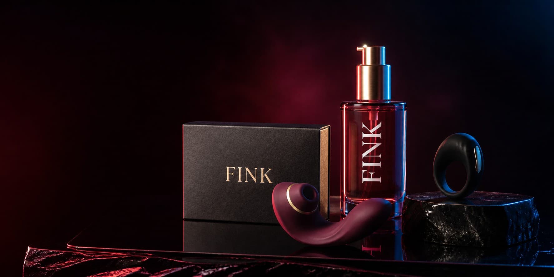 FINK protection, glide and devices on a black lacquer stage